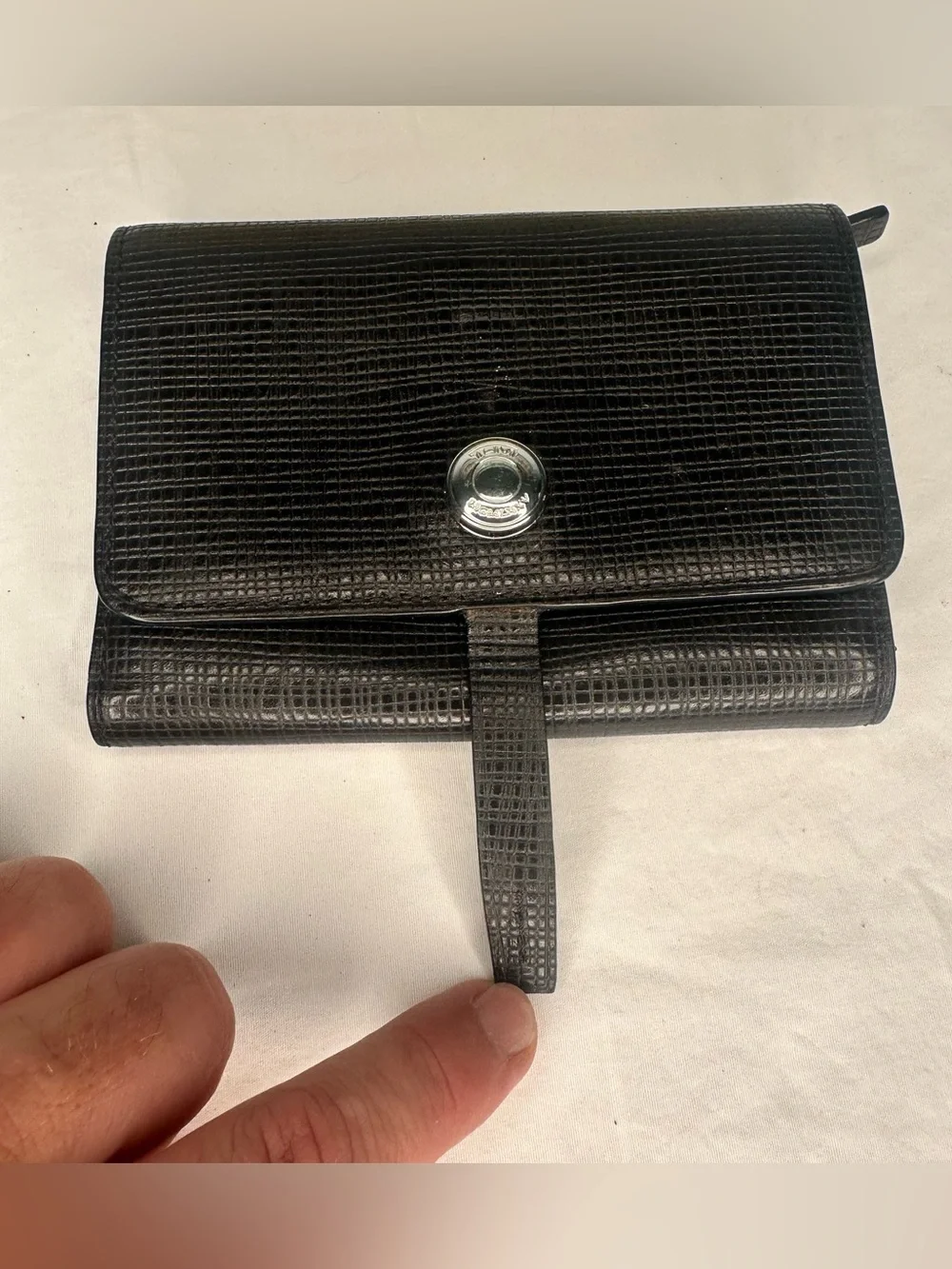 Tumi Leather Trifold Unisex Wallet